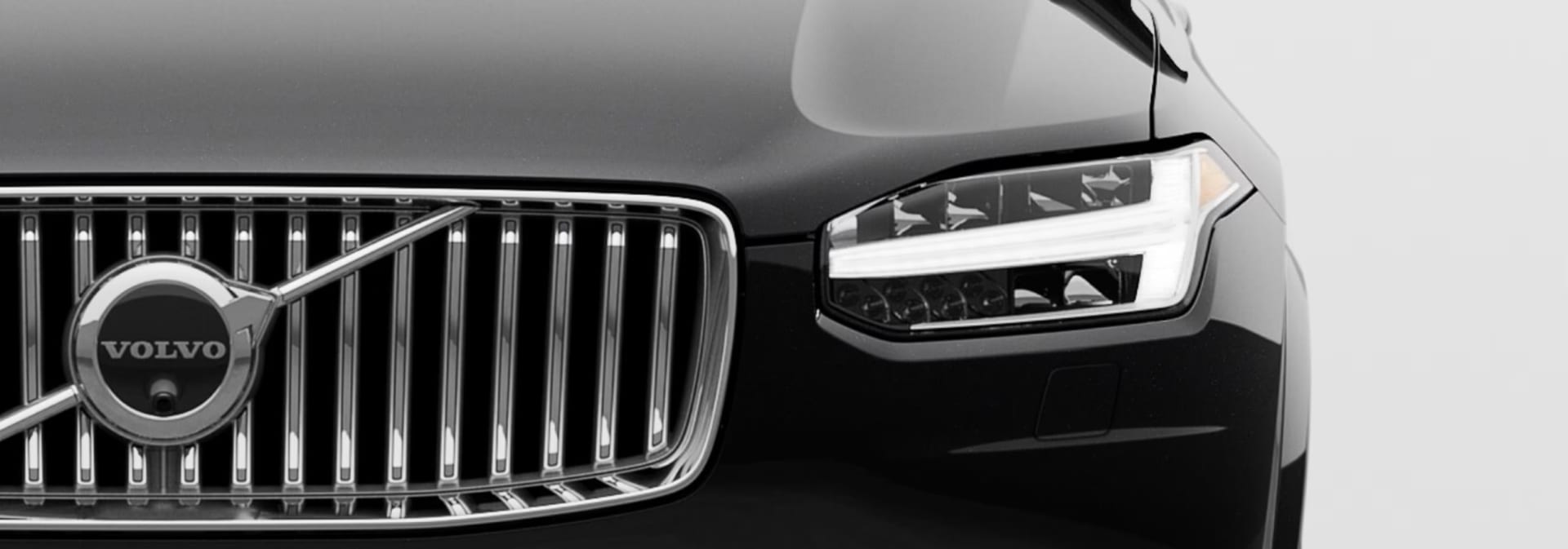 Close up of Volvo grille